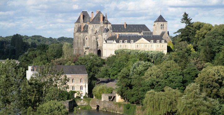 abbaye solesmes