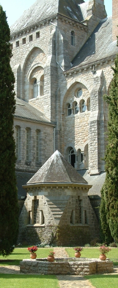 lavatorium grand cloître solesmes